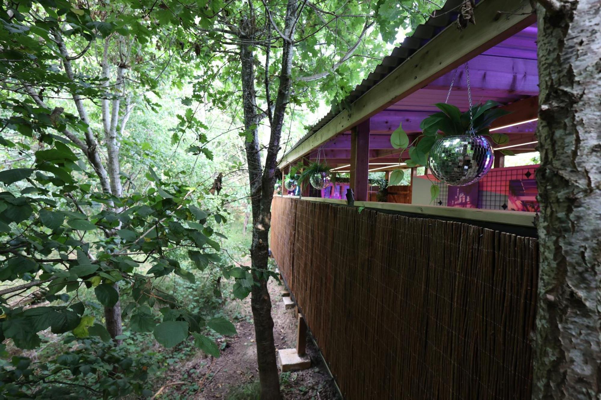 Ferienwohnung Ammonite Glamping Pod & Hot Tub Hungerton Exterior foto